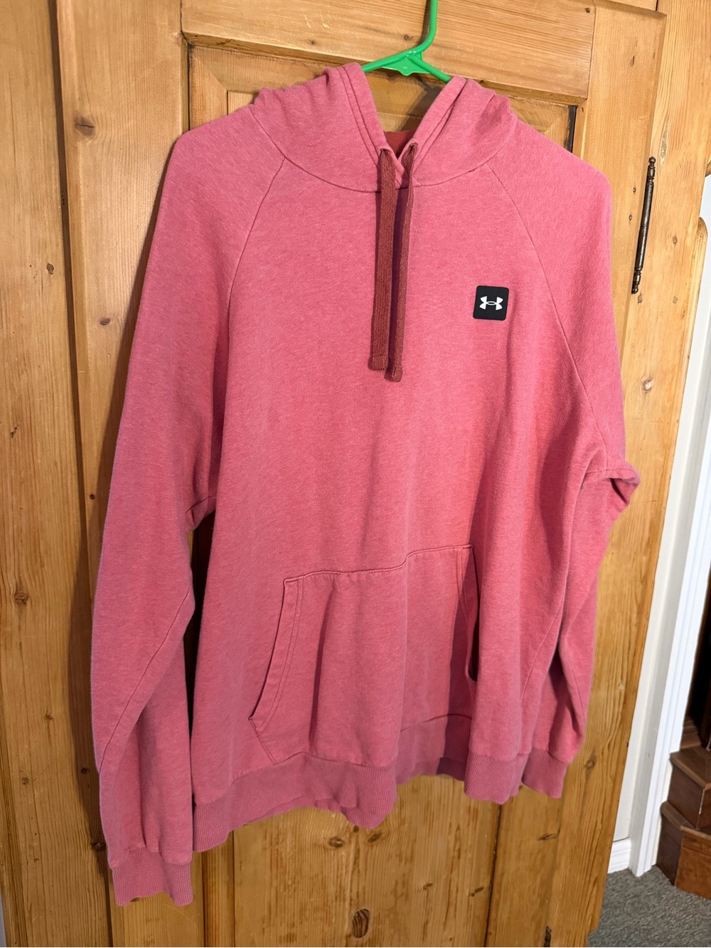 Under Armour Light Red Hooded Sweatshirt Sz Large Comfy & Cozy